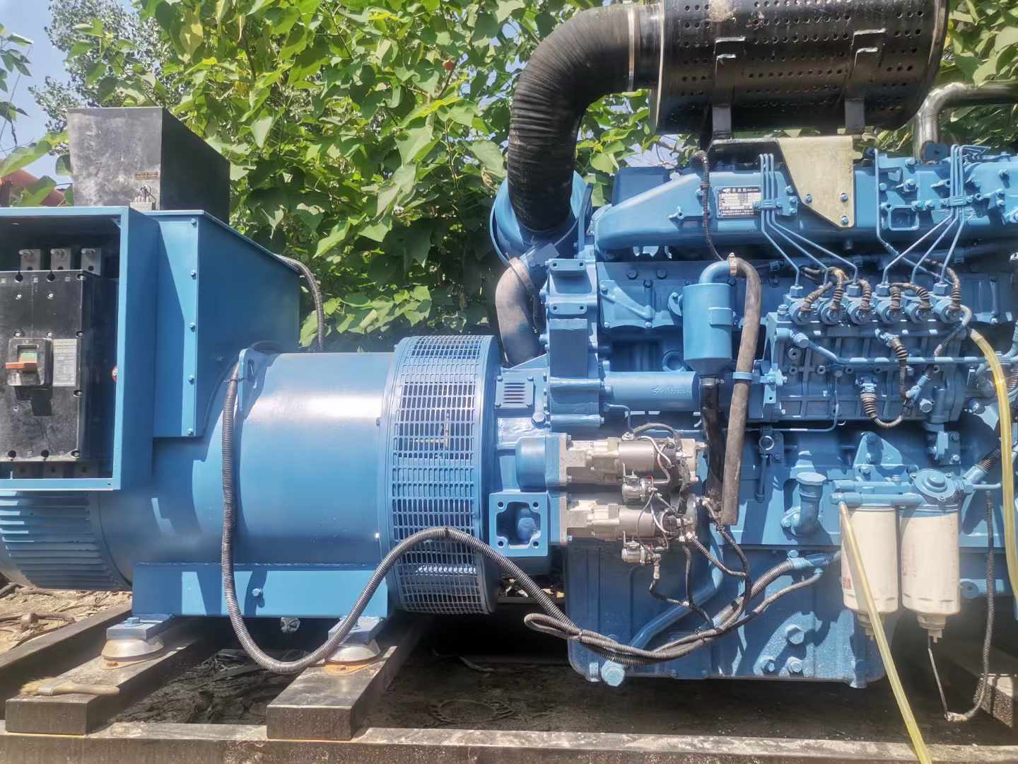 港闸详细说明降低 800kW 柴油发电机输出电流波动的方法