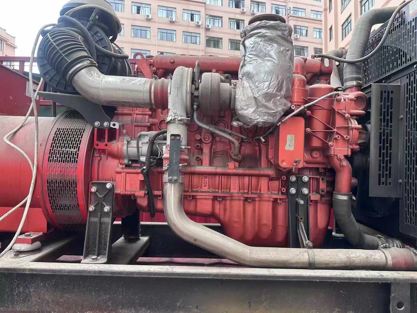 港闸如何选择适合 600kW 柴油发电机组的过载保护器？
