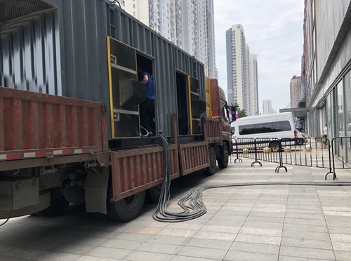 港闸低温环境下，柴油发电机组电池充满电的具体时间受哪些因素影响？